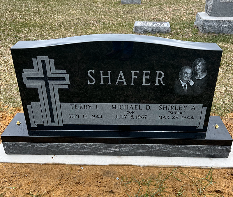 Headstone, Tombstone, or Monument? Let’s Clear Things Up!